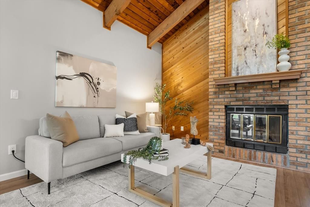 Active With Contract: $559,000 (3 beds, 3 baths, 2428 Square Feet)