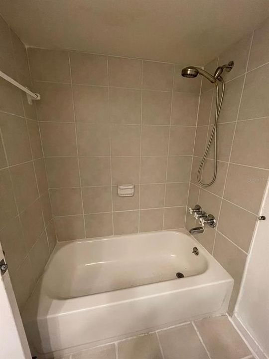 For Sale: $275,000 (3 beds, 2 baths, 1352 Square Feet)