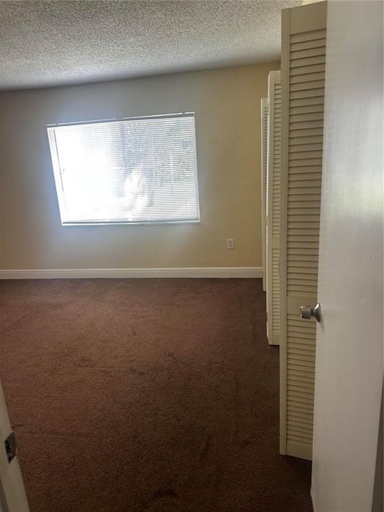 For Rent: $1,100 (1 beds, 1 baths, 756 Square Feet)