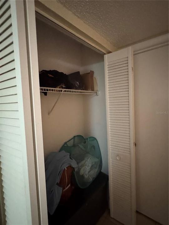 For Rent: $1,100 (1 beds, 1 baths, 756 Square Feet)