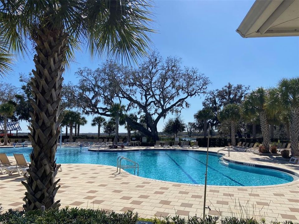 For Rent: $2,450 (3 beds, 2 baths, 1795 Square Feet)