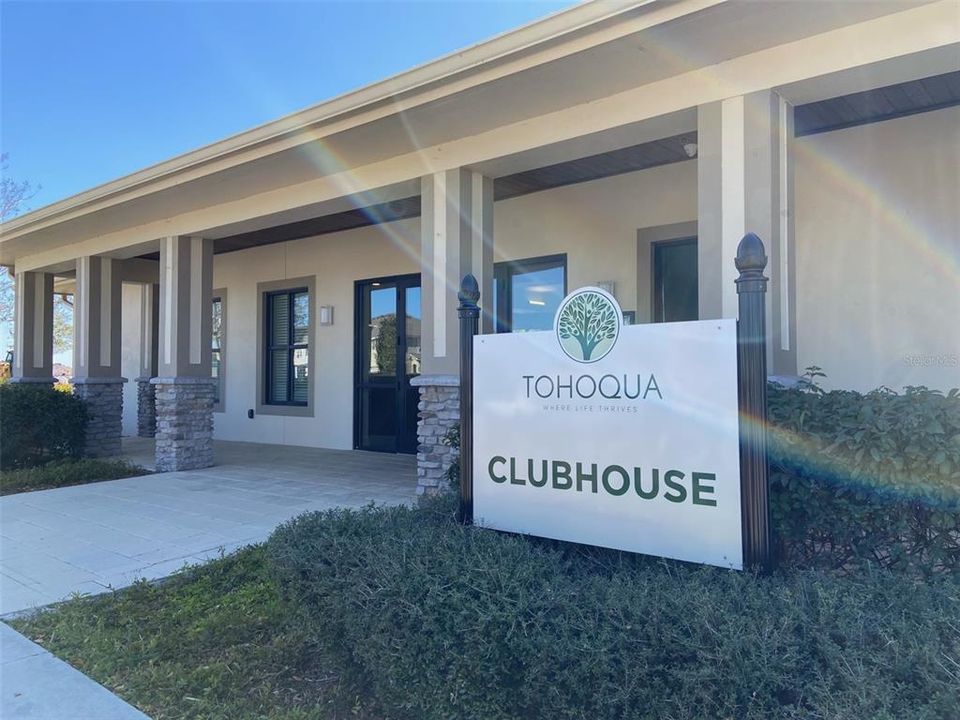 For Rent: $2,450 (3 beds, 2 baths, 1795 Square Feet)