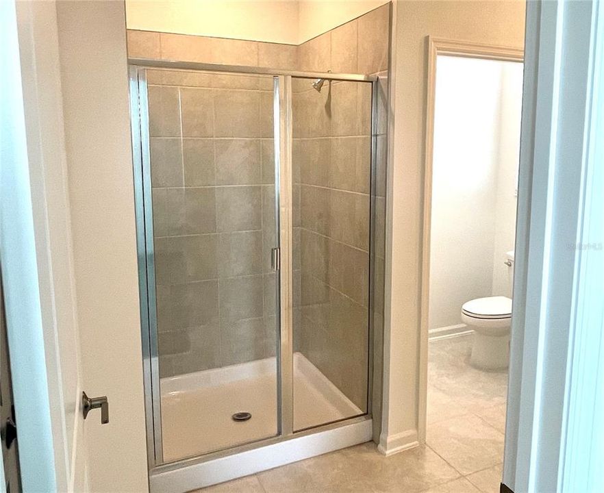 For Rent: $2,450 (3 beds, 2 baths, 1795 Square Feet)