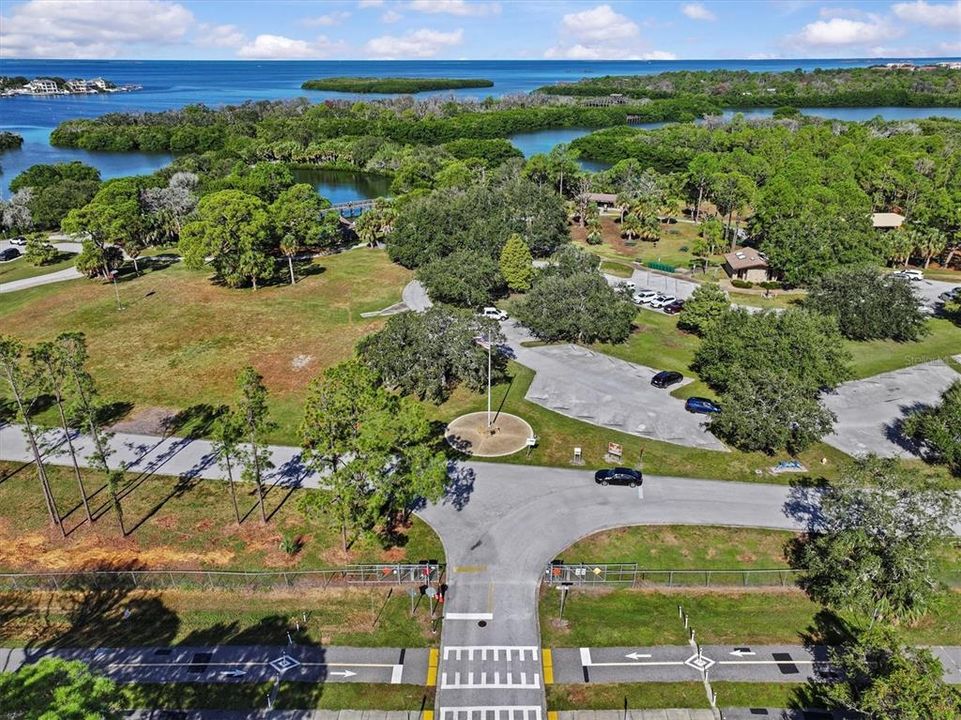 For Sale: $359,900 (2 beds, 1 baths, 1110 Square Feet)