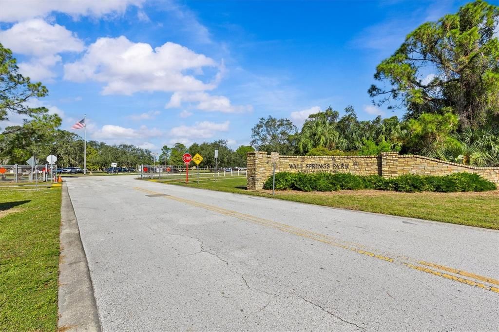 For Sale: $359,900 (2 beds, 1 baths, 1110 Square Feet)