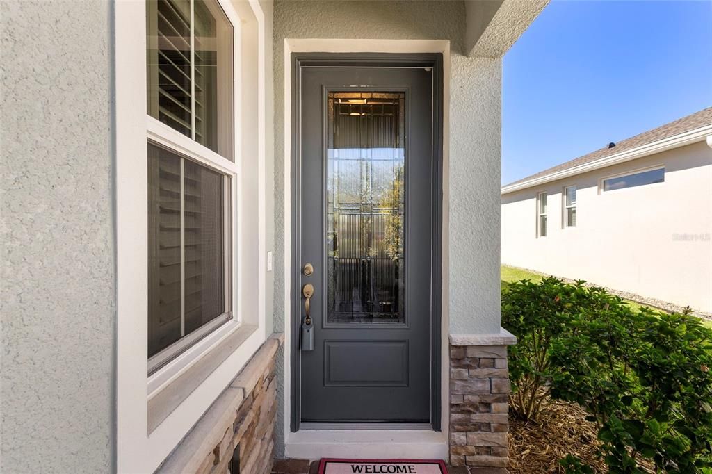 Active With Contract: $375,000 (2 beds, 2 baths, 1512 Square Feet)