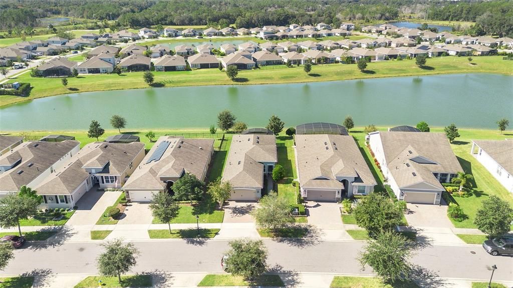 Active With Contract: $375,000 (2 beds, 2 baths, 1512 Square Feet)