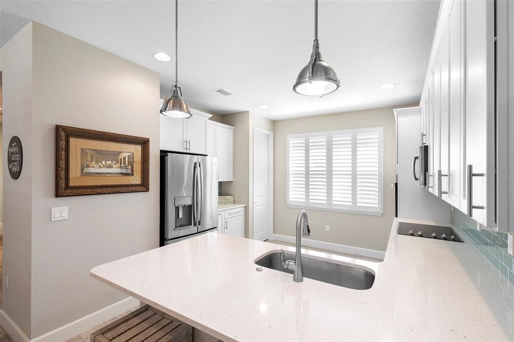 Active With Contract: $375,000 (2 beds, 2 baths, 1512 Square Feet)