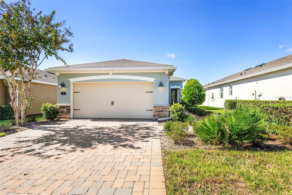 Active With Contract: $375,000 (2 beds, 2 baths, 1512 Square Feet)