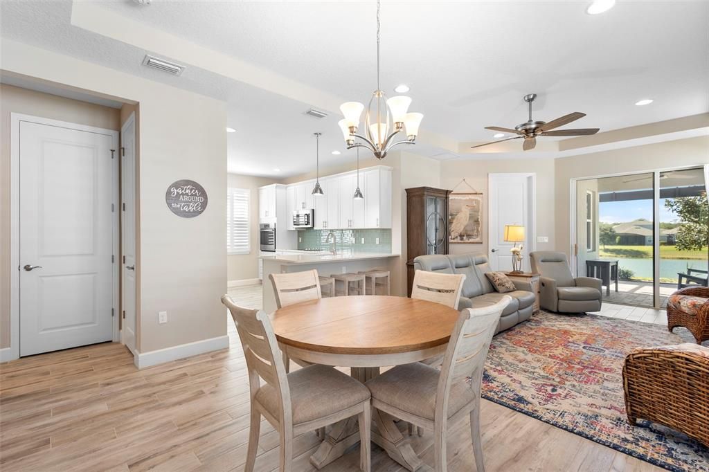 Active With Contract: $375,000 (2 beds, 2 baths, 1512 Square Feet)