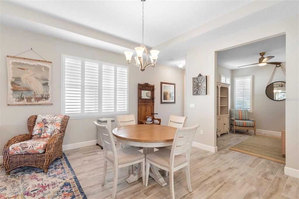 Active With Contract: $375,000 (2 beds, 2 baths, 1512 Square Feet)