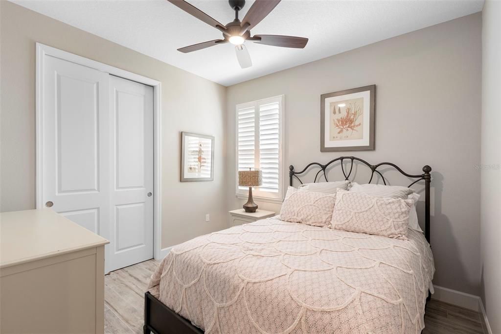 Active With Contract: $375,000 (2 beds, 2 baths, 1512 Square Feet)