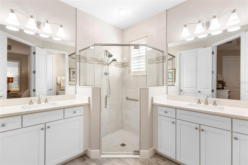 Active With Contract: $375,000 (2 beds, 2 baths, 1512 Square Feet)