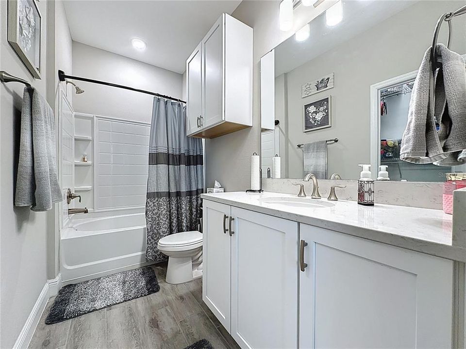 На продажу: $525,000 (3 спален, 3 ванн, 2360 Квадратных фут)