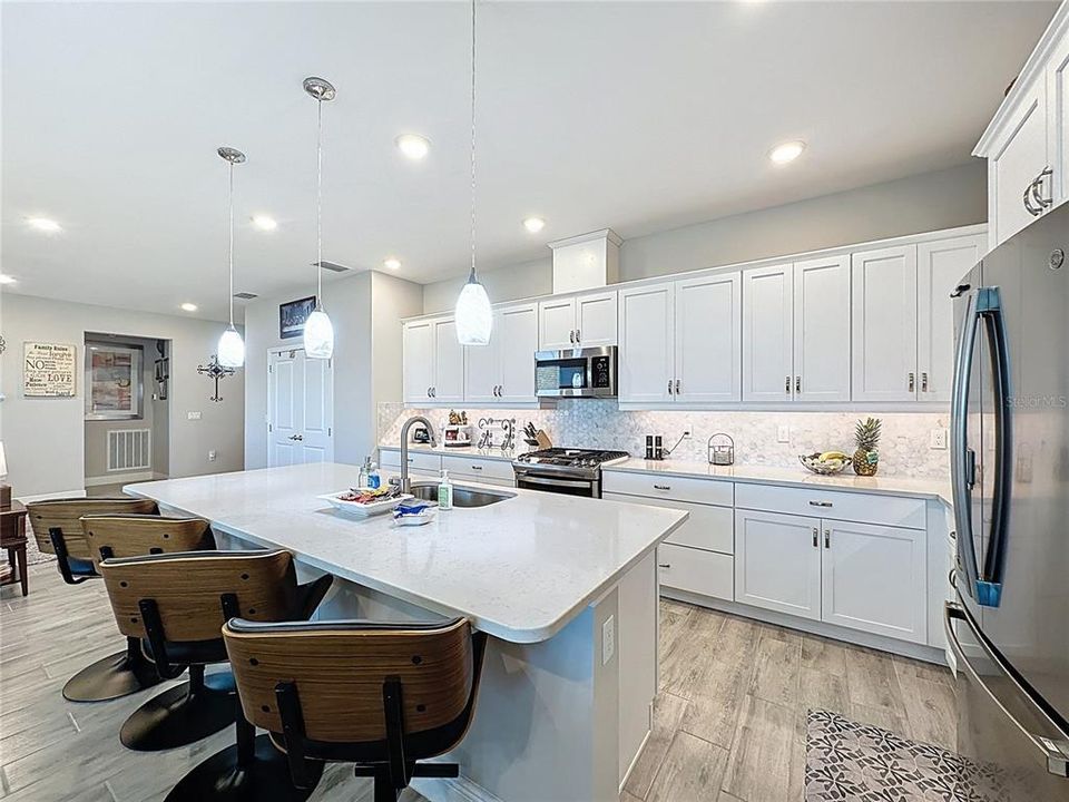 На продажу: $525,000 (3 спален, 3 ванн, 2360 Квадратных фут)