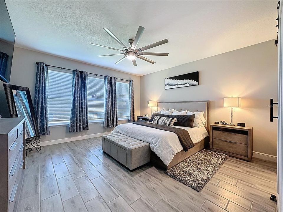 На продажу: $525,000 (3 спален, 3 ванн, 2360 Квадратных фут)