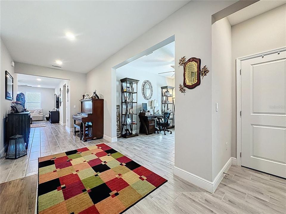 На продажу: $525,000 (3 спален, 3 ванн, 2360 Квадратных фут)