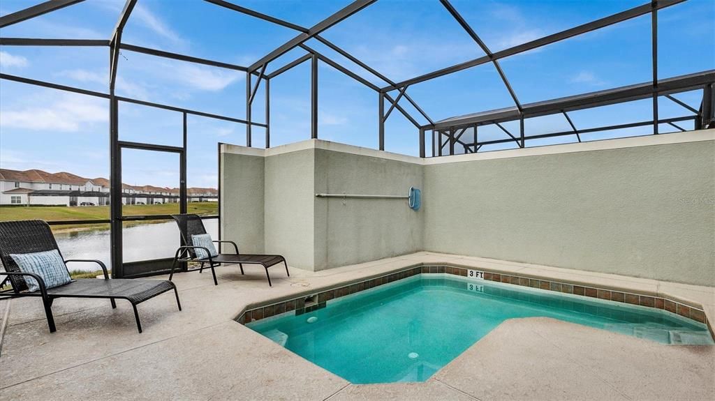 合同活跃: $499,000 (5 贝兹, 4 浴室, 2128 平方英尺)