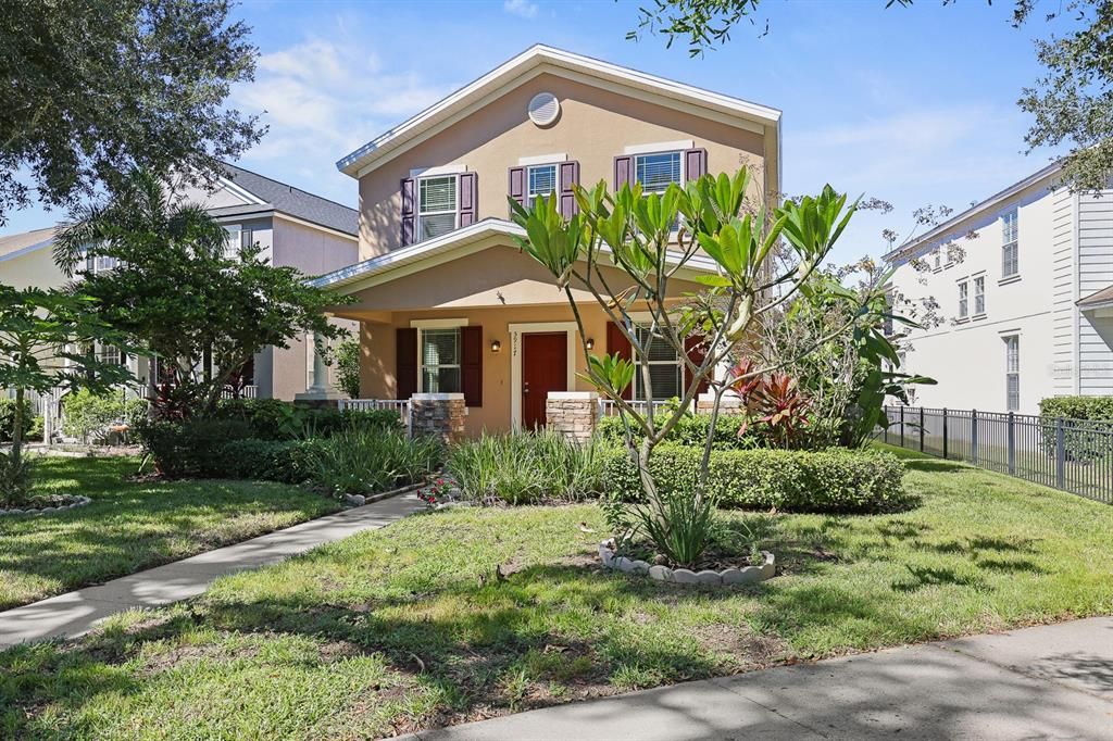 For Rent: $2,995 (4 beds, 3 baths, 2585 Square Feet)