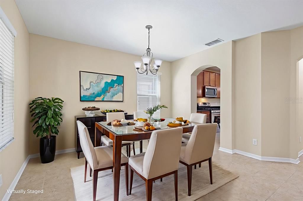 For Rent: $2,995 (4 beds, 3 baths, 2585 Square Feet)