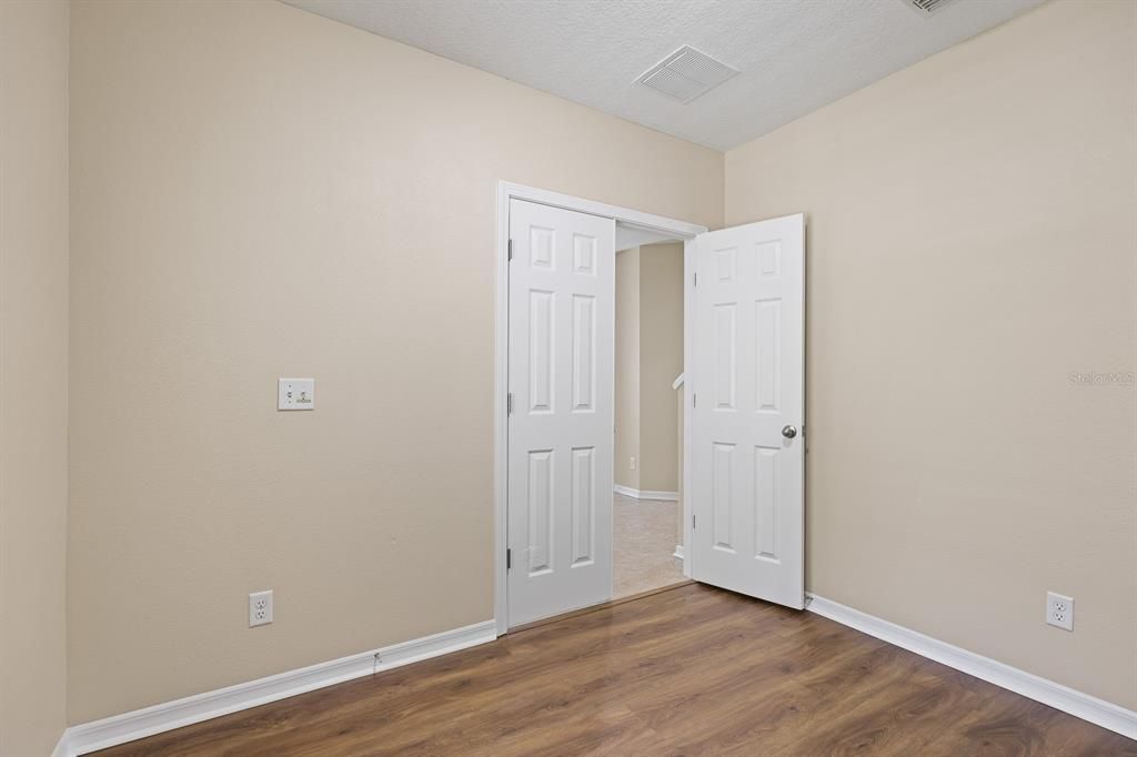 For Rent: $2,995 (4 beds, 3 baths, 2585 Square Feet)