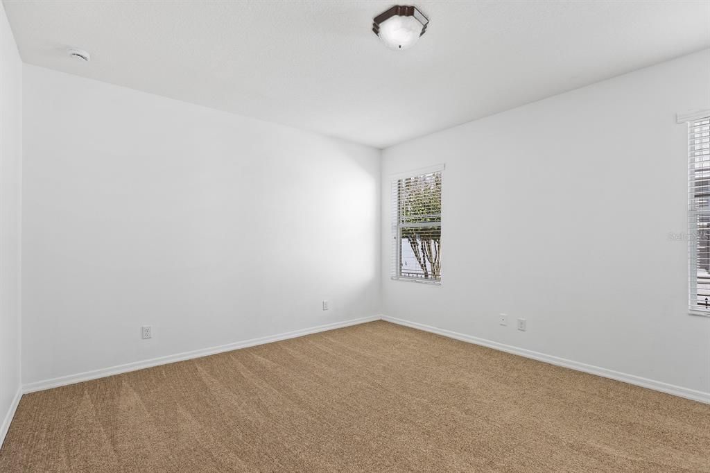 For Rent: $2,995 (4 beds, 3 baths, 2585 Square Feet)