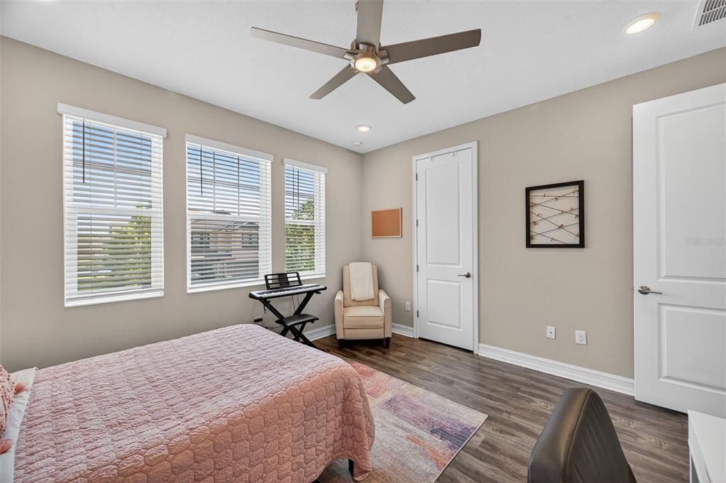 For Sale: $465,000 (3 beds, 2 baths, 2047 Square Feet)