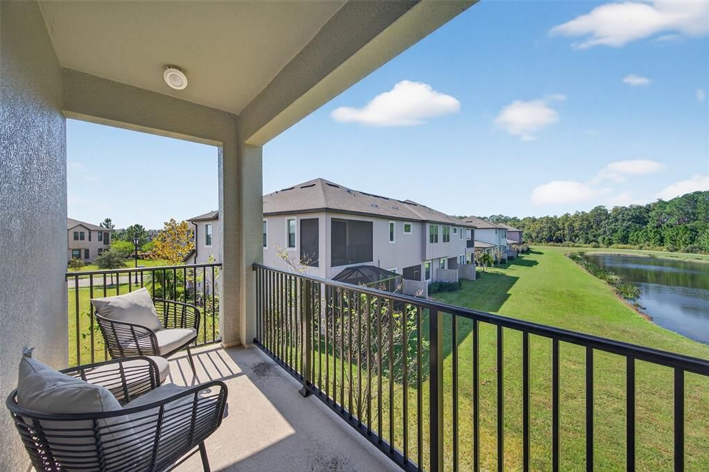 For Sale: $465,000 (3 beds, 2 baths, 2047 Square Feet)