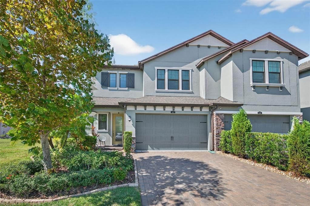 For Sale: $465,000 (3 beds, 2 baths, 2047 Square Feet)