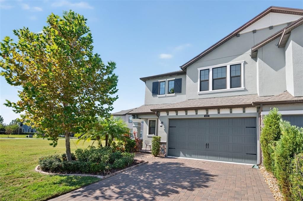 For Sale: $465,000 (3 beds, 2 baths, 2047 Square Feet)