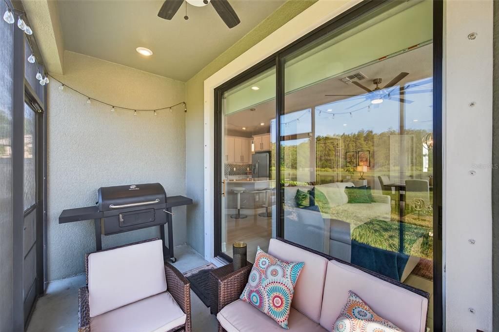 For Sale: $465,000 (3 beds, 2 baths, 2047 Square Feet)