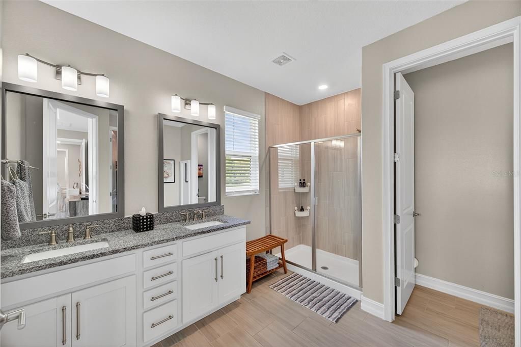 For Sale: $465,000 (3 beds, 2 baths, 2047 Square Feet)