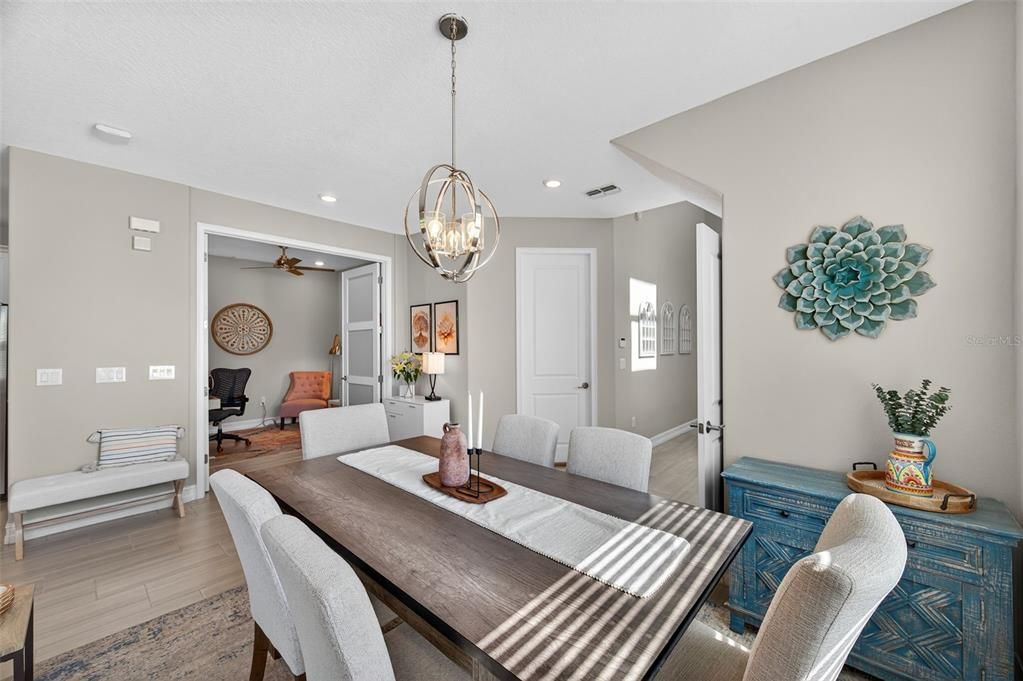 For Sale: $465,000 (3 beds, 2 baths, 2047 Square Feet)