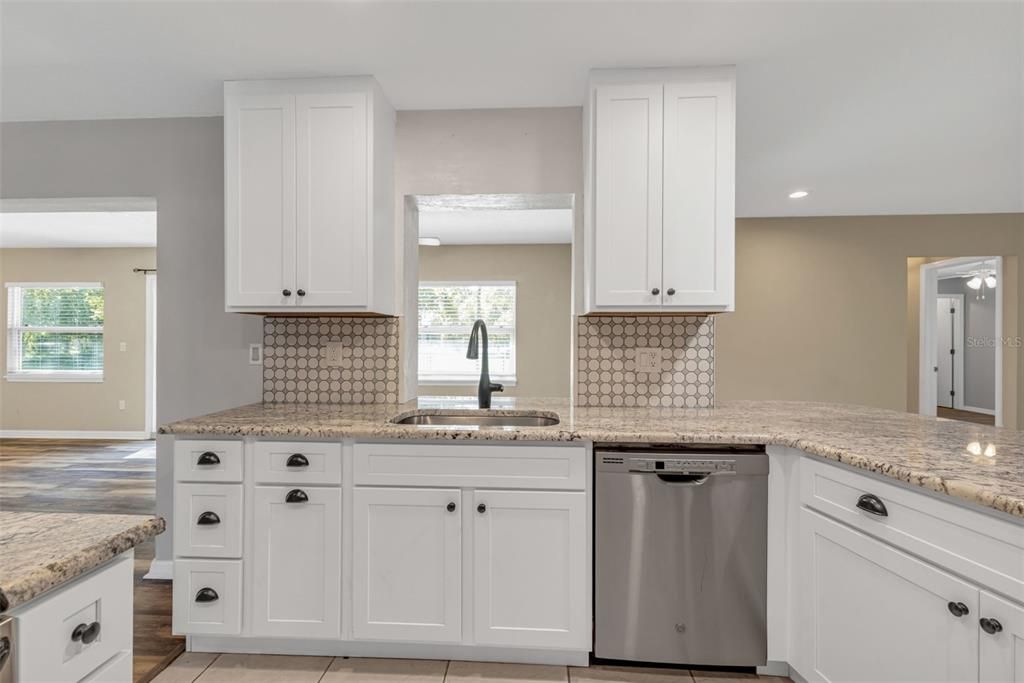 For Sale: $309,000 (3 beds, 2 baths, 1990 Square Feet)