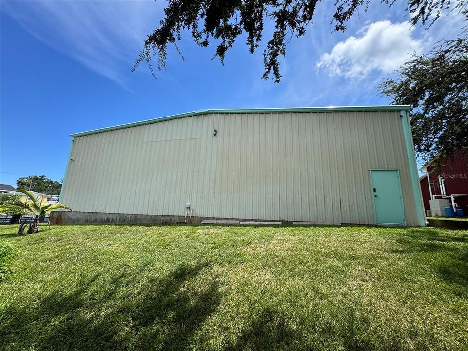 待售: $46,800 (0 贝兹, 0 浴室, 300 平方英尺)