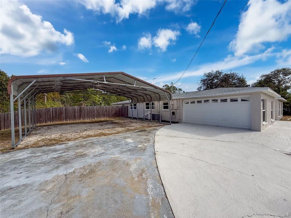 For Sale: $499,900 (3 beds, 3 baths, 2198 Square Feet)