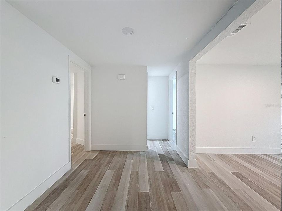 For Sale: $499,900 (3 beds, 3 baths, 2198 Square Feet)