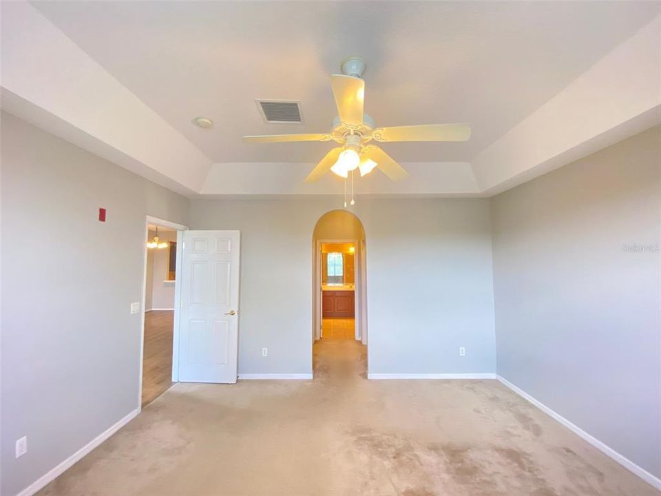 For Rent: $2,150 (2 beds, 2 baths, 1326 Square Feet)