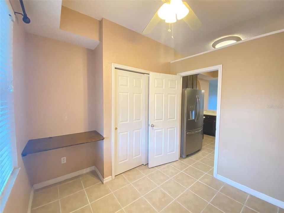 For Rent: $2,150 (2 beds, 2 baths, 1326 Square Feet)