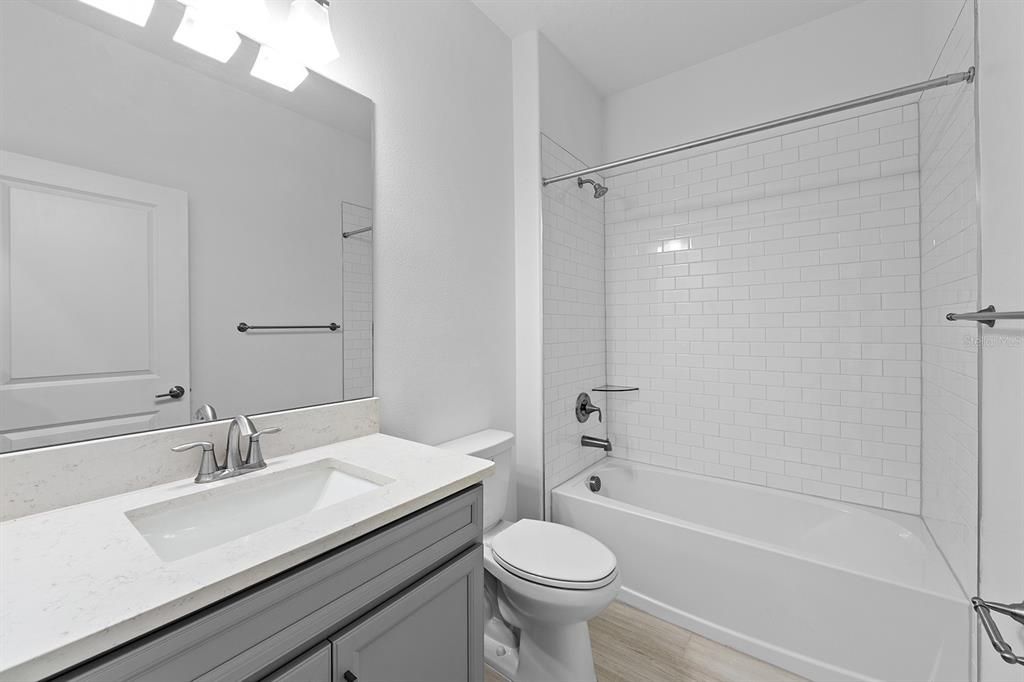 For Rent: $2,995 (2 beds, 2 baths, 1961 Square Feet)