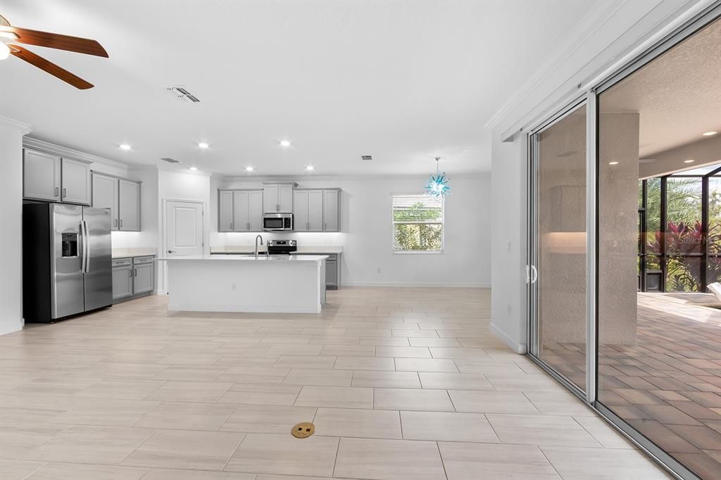 For Rent: $2,995 (2 beds, 2 baths, 1961 Square Feet)