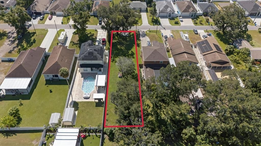 最近售出: $230,000 (0.25 acres)