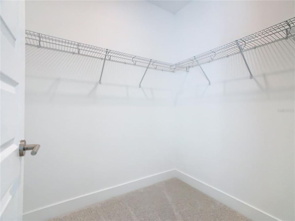 En Renta: $3,000 (3 camas, 3 baños, 1785 Pies cuadrados)