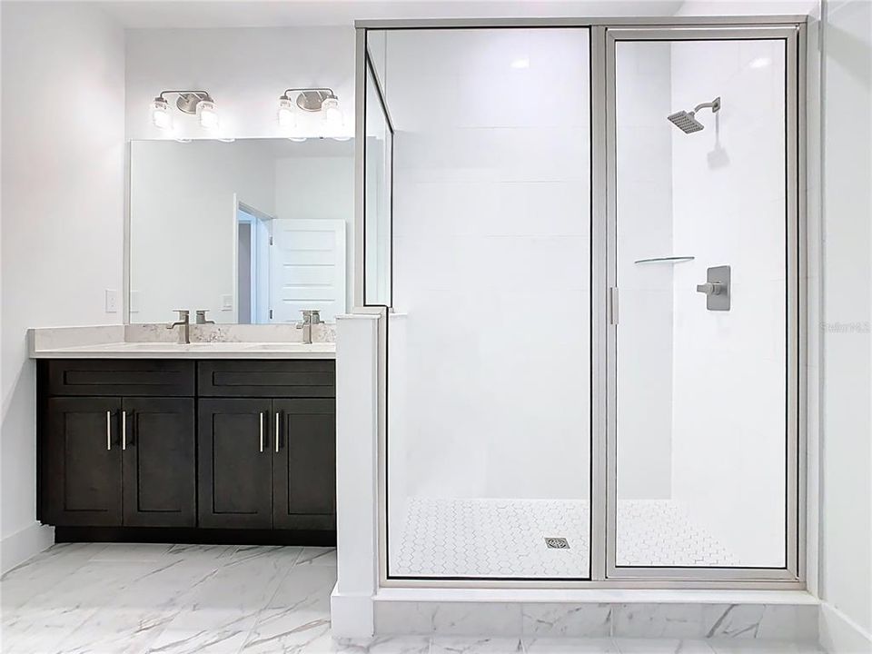 En Renta: $3,000 (3 camas, 3 baños, 1785 Pies cuadrados)