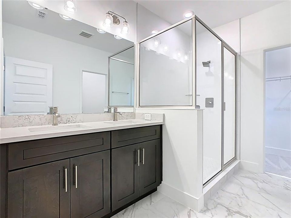 En Renta: $3,000 (3 camas, 3 baños, 1785 Pies cuadrados)