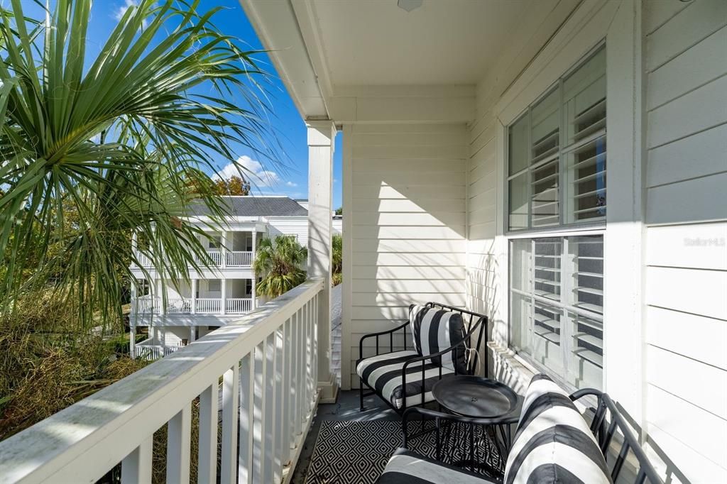 待售: $449,900 (2 贝兹, 2 浴室, 1421 平方英尺)