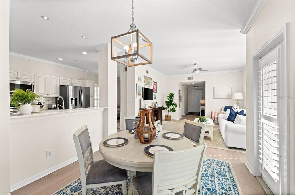 待售: $449,900 (2 贝兹, 2 浴室, 1421 平方英尺)