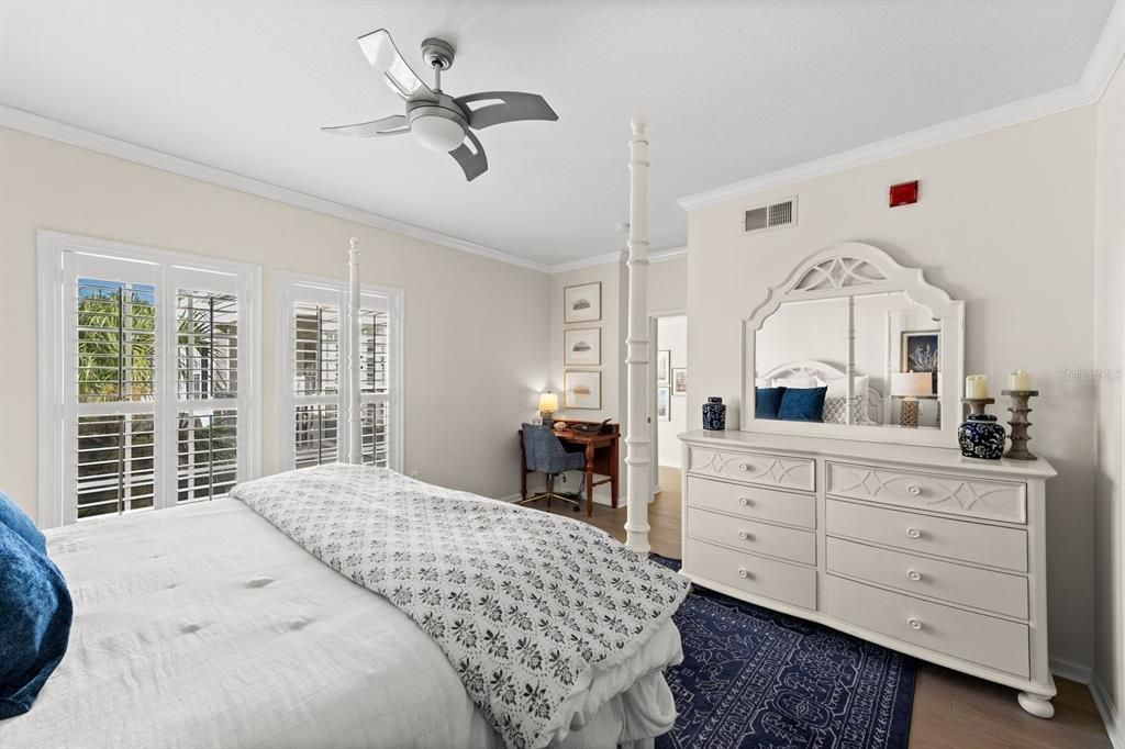 待售: $449,900 (2 贝兹, 2 浴室, 1421 平方英尺)