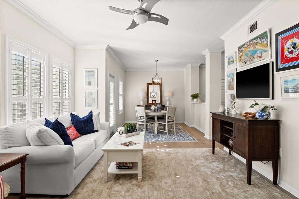 待售: $449,900 (2 贝兹, 2 浴室, 1421 平方英尺)