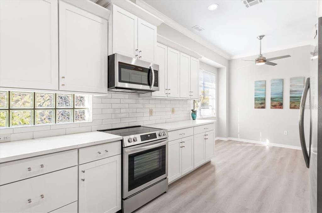 For Sale: $599,000 (3 beds, 2 baths, 2007 Square Feet)